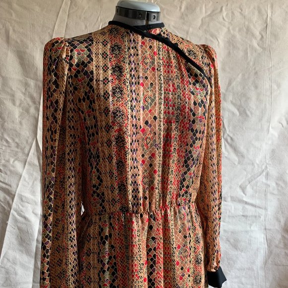 Summer | Vintage Dress, Crêpe w/ Scale Pattern, Asymmetrical | Size 9-10 - Picture 7 of 10